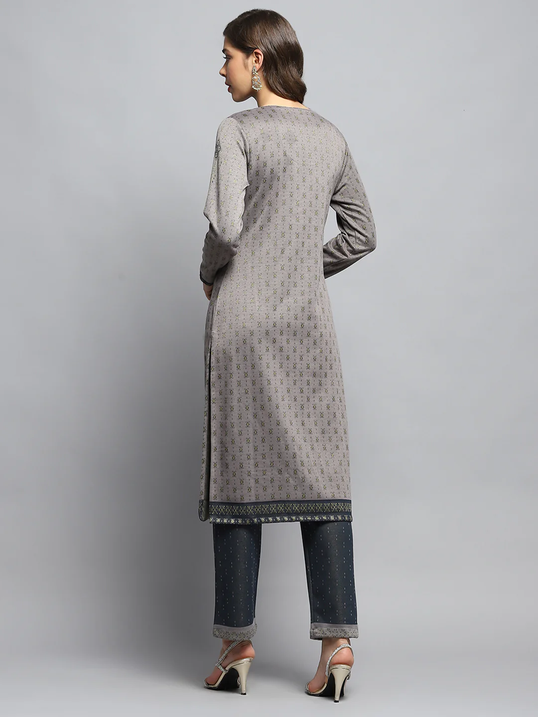 Women Green Self Design Round Neck Full Sleeve Kurti Set - Image 5