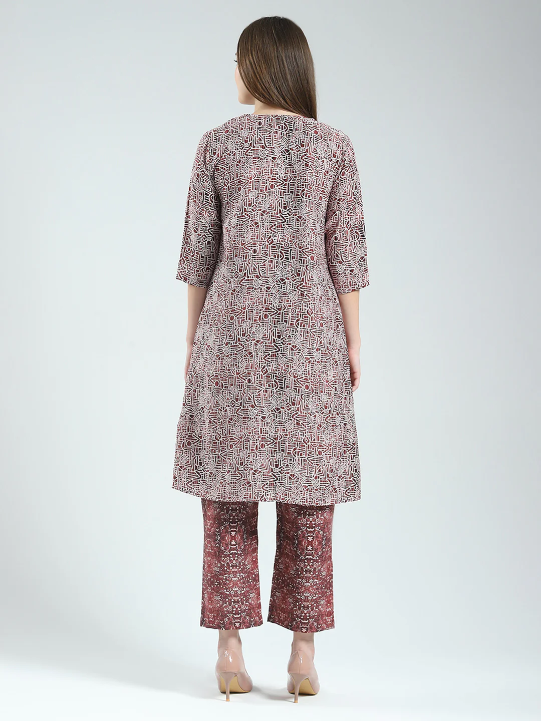 Women Maroon Printed Round Neck Sleeveless 3 Pcs Cords Set - Image 5