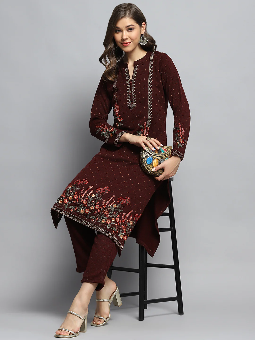 Women Maroon Self Design Round Neck Full Sleeve Kurti Set - Image 2