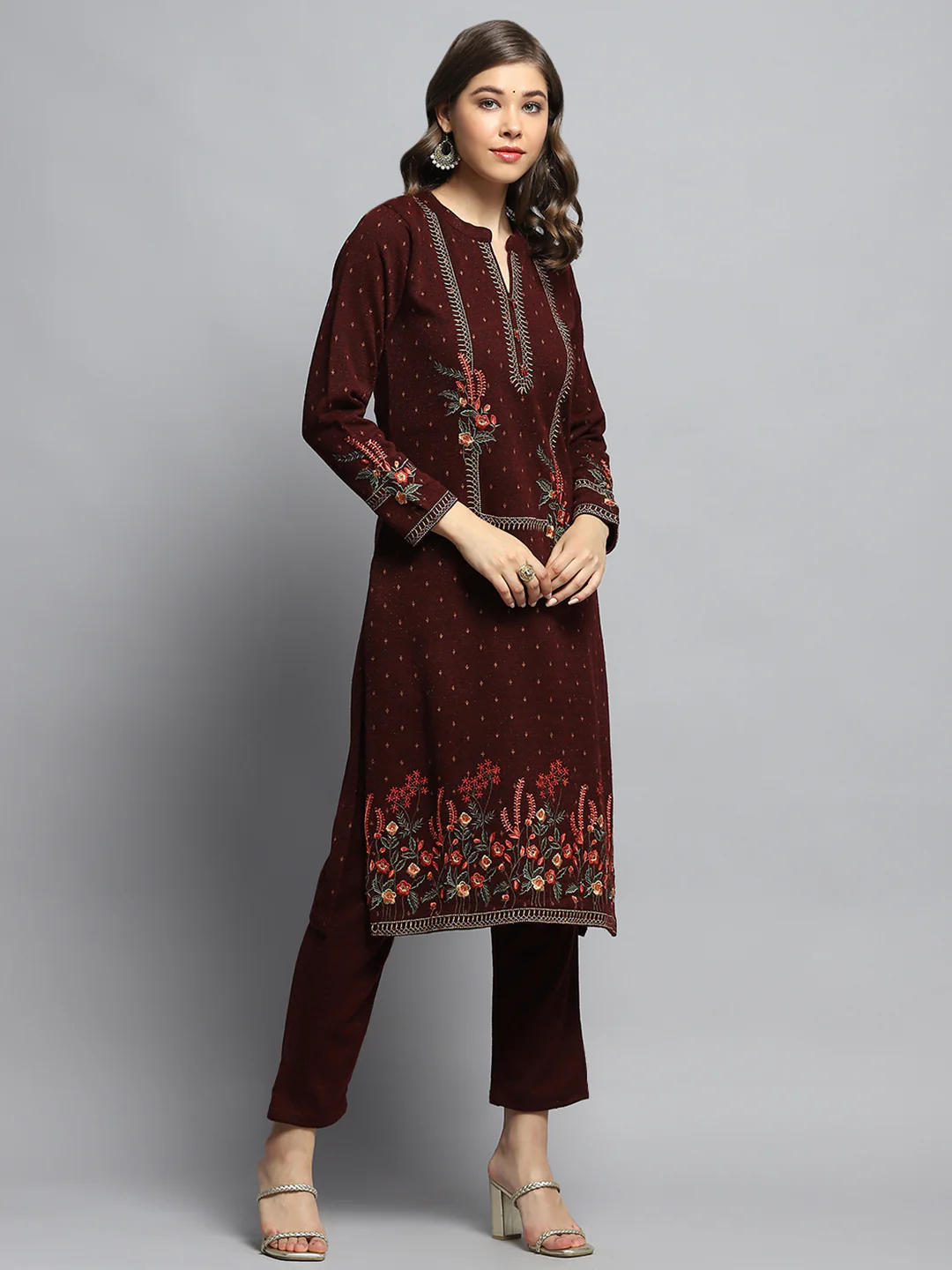 Women Maroon Self Design Round Neck Full Sleeve Kurti Set - Image 4