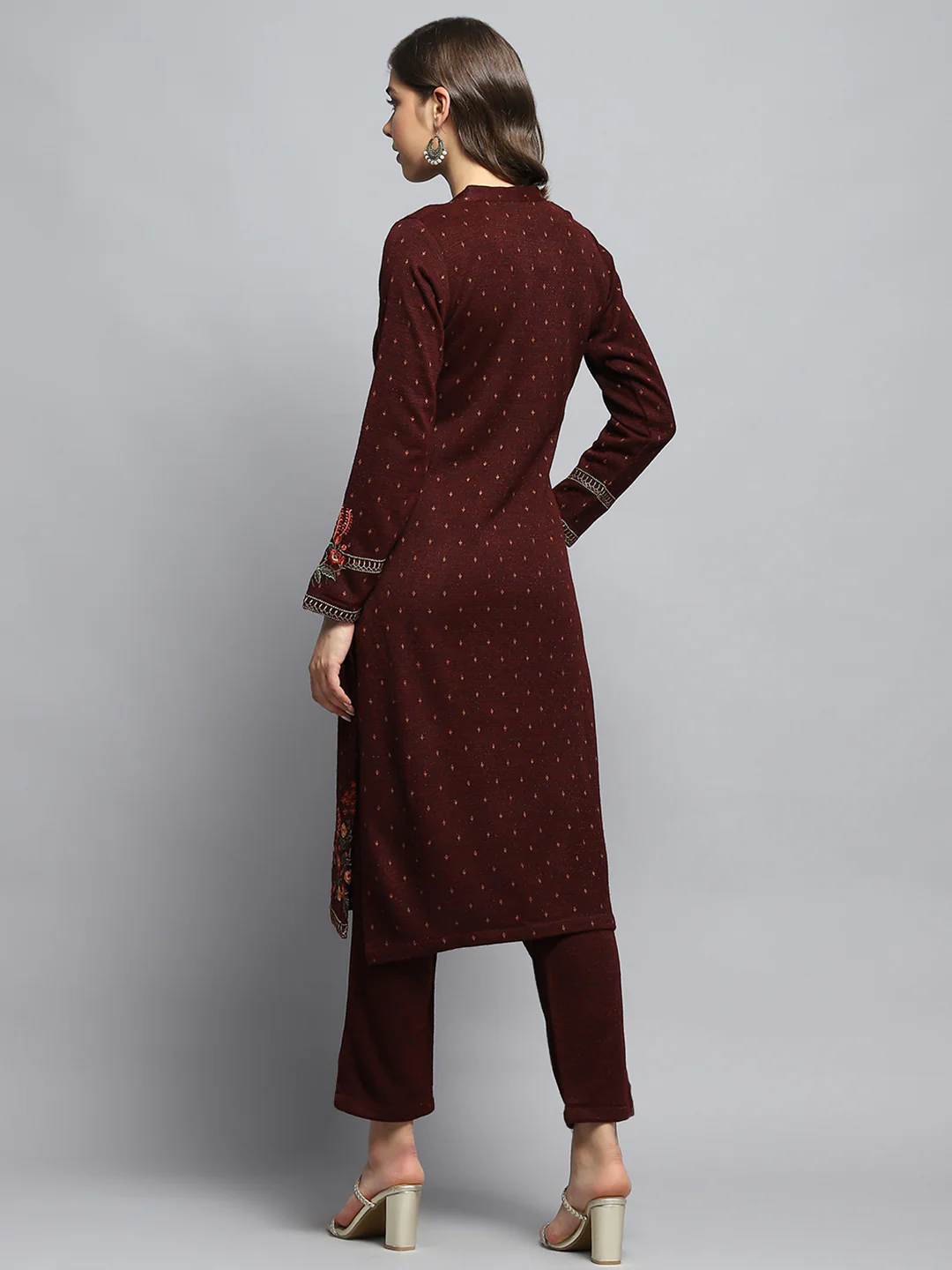 Women Maroon Self Design Round Neck Full Sleeve Kurti Set - Image 5