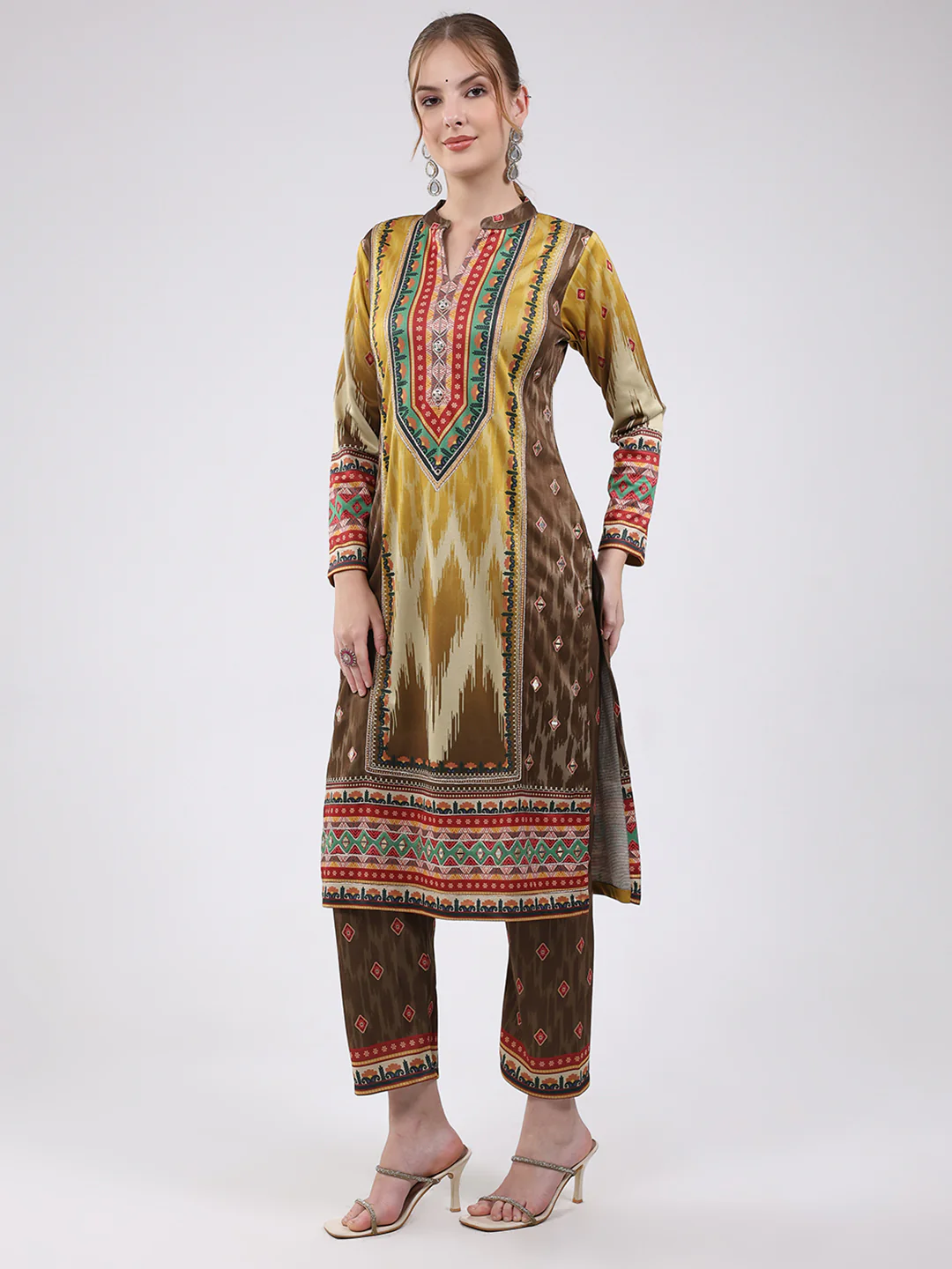 Women Multicolor Printed Round Neck Full Sleeve Kurti Set for Winter - Image 3