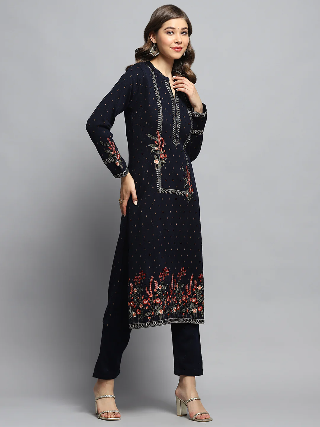 Women Navy Blue Self Design Round Neck Full Sleeve Kurti Set - Image 4