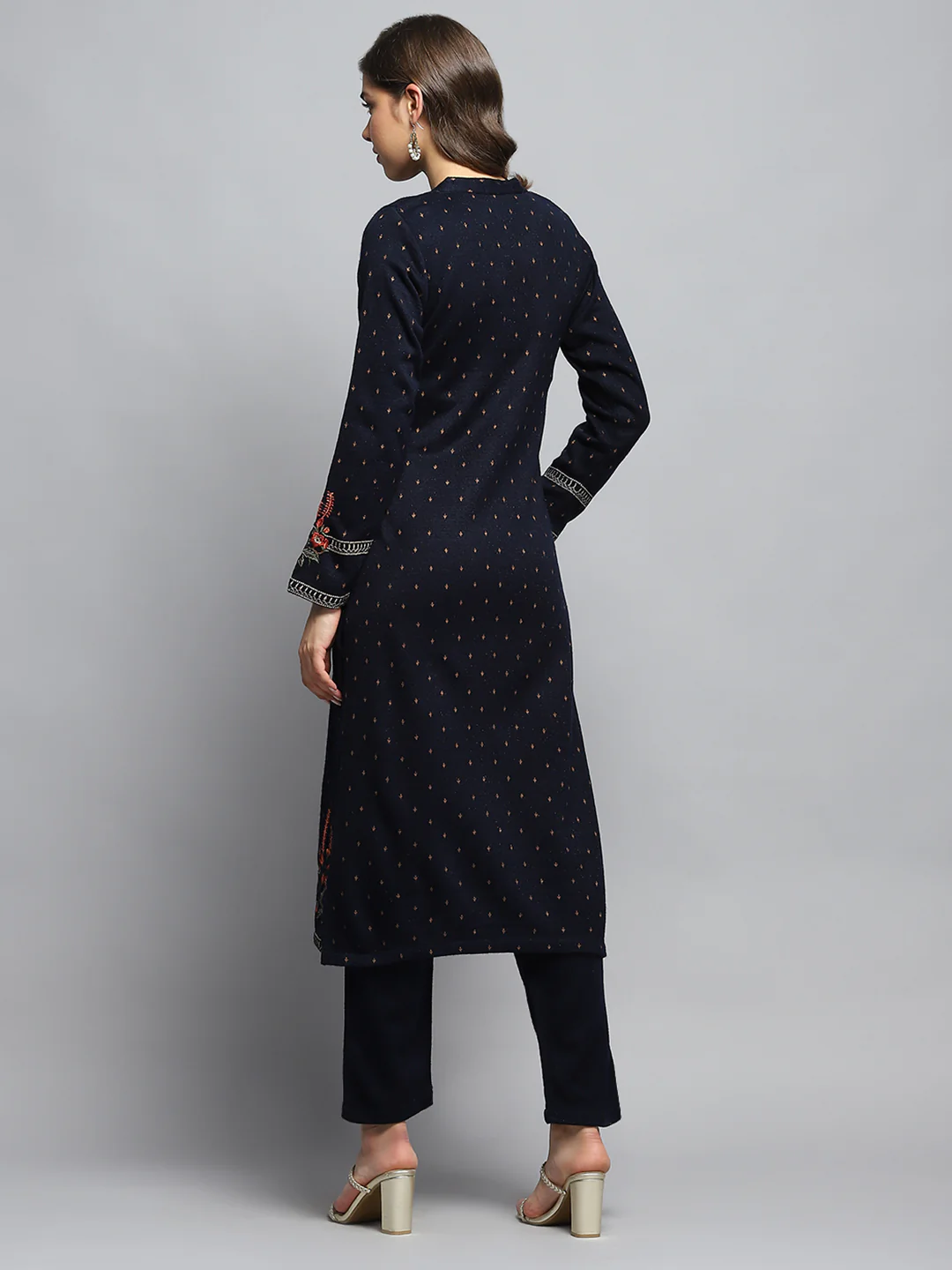 Women Navy Blue Self Design Round Neck Full Sleeve Kurti Set - Image 5