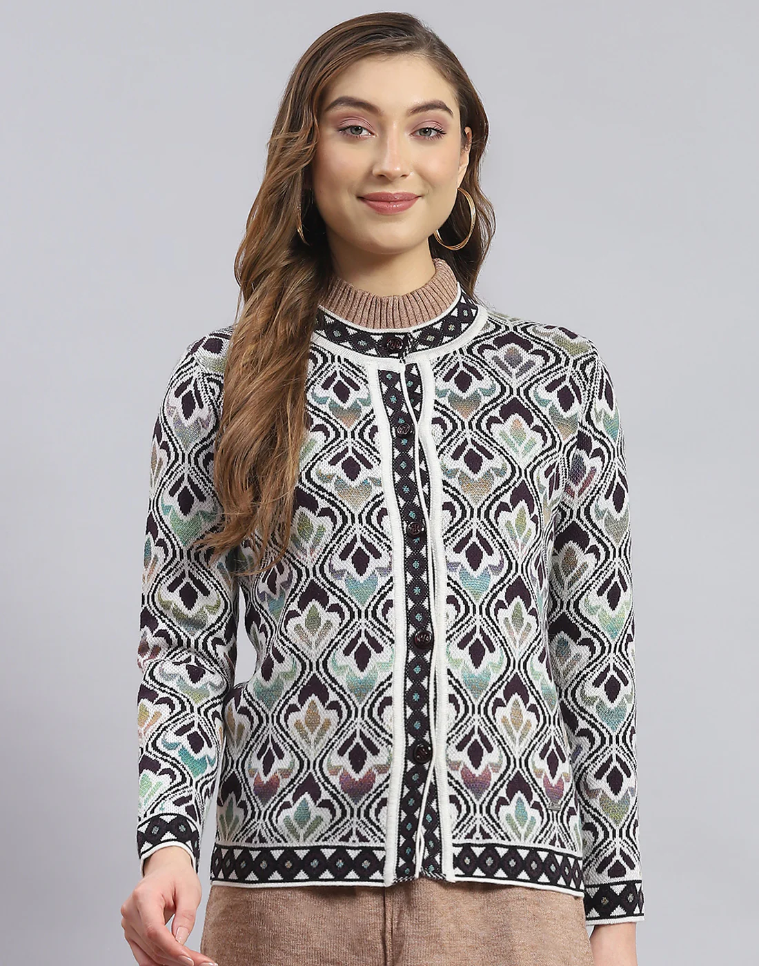 Women Off White Self Design Round Neck Full Sleeve Sweater