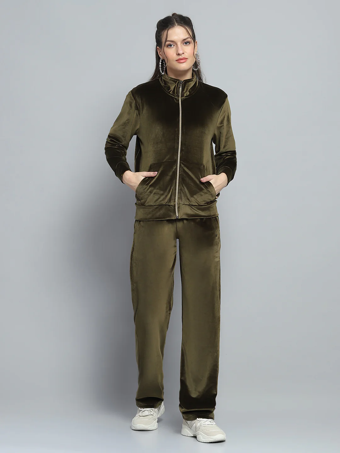 Women Olive Printed Mock Neck Full Sleeve Cords Set