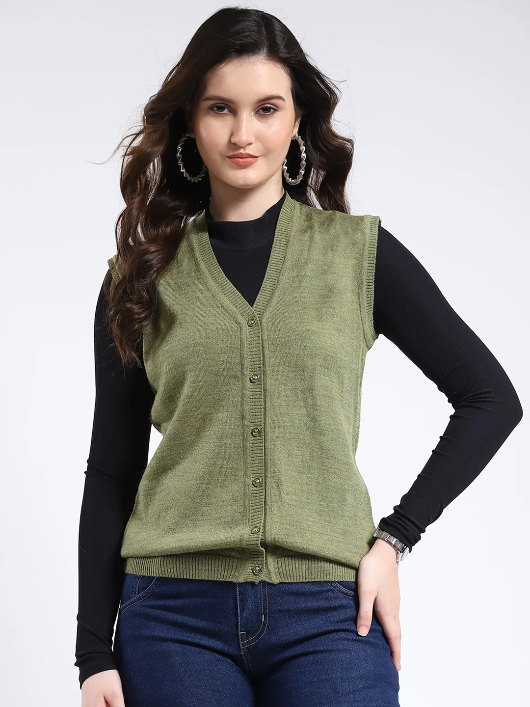 Women Olive Solid V Neck Sleeveless Cardigan