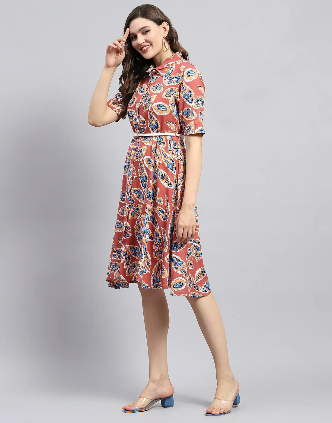 Women Peach Printed Collar Half Sleeve Dress - Image 4
