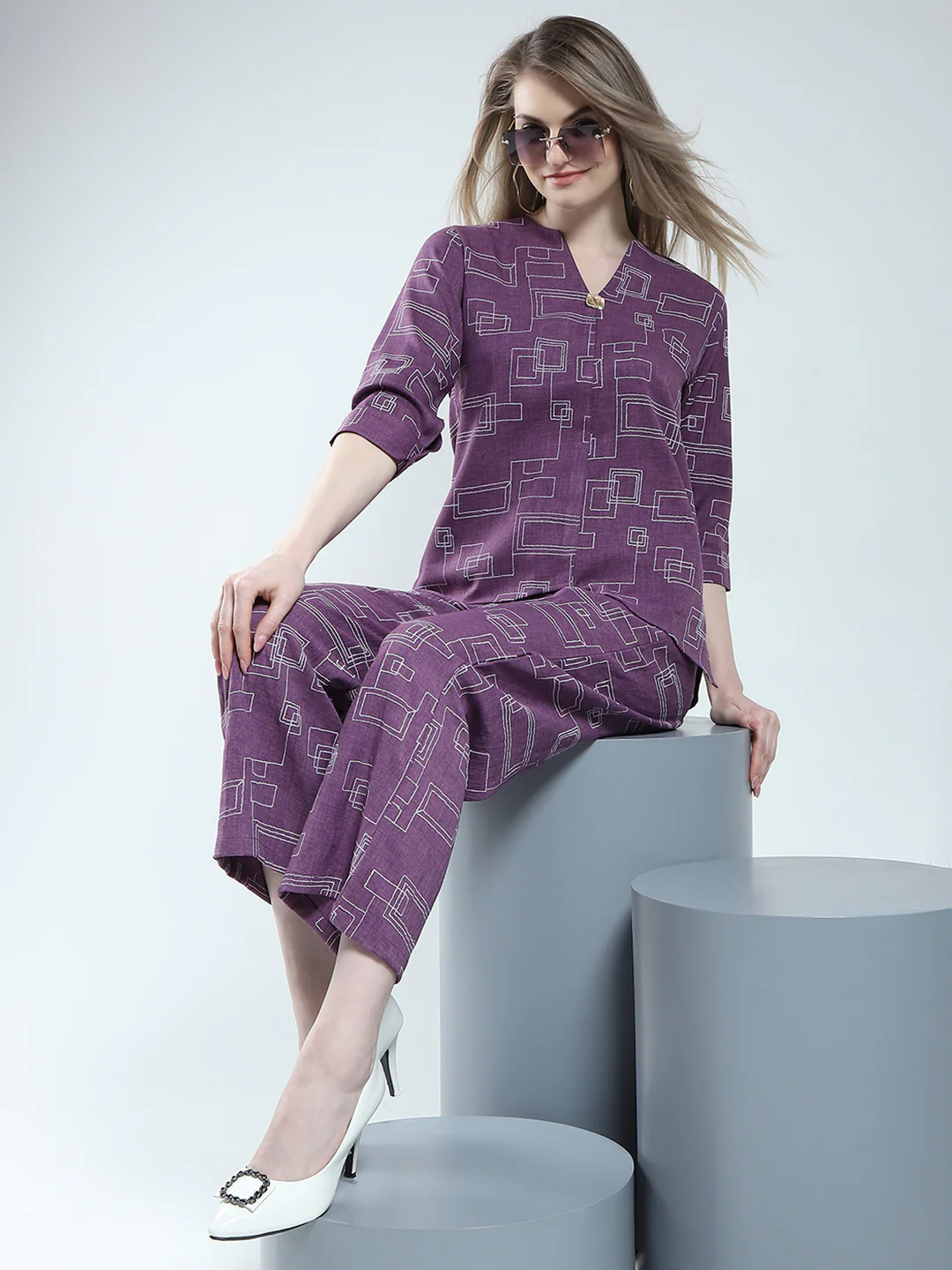 Women Purple Printed Round Neck 3/4th Sleeve Cords Set - Image 2