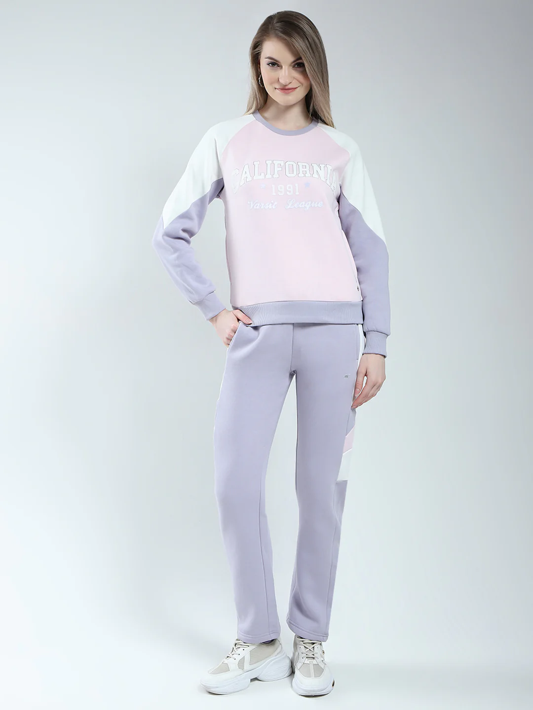 Women Purple Printed Round Neck Full Sleeve Winter Tracksuit
