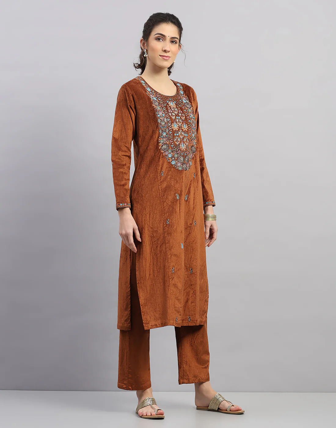 Women Rust Printed Round Neck Full Sleeve 3 Pc Kurtis Set for Winter - Image 3